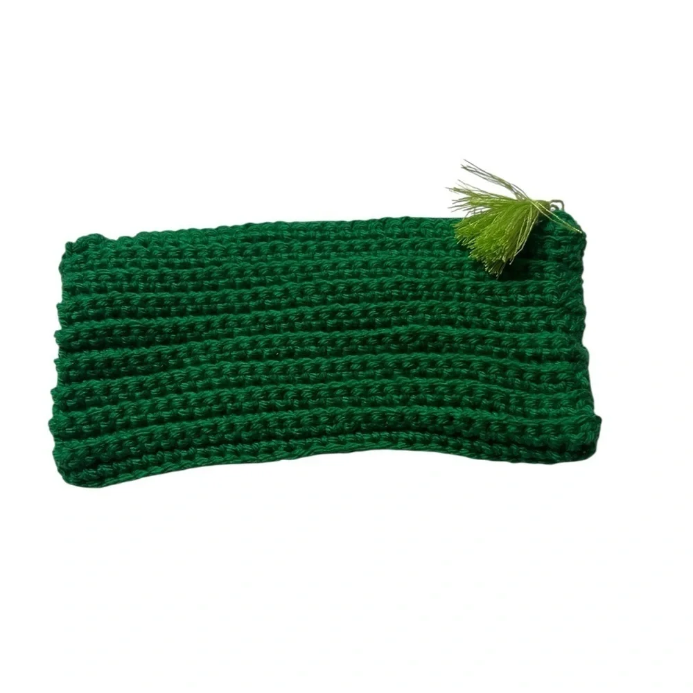 Green Knitted Pouch with Star Accent